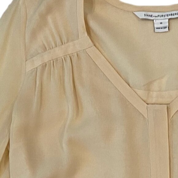 Diane Von Furstenberg Long Sleeve Silk Cream Blouse Size 10 - Picture 2 of 9